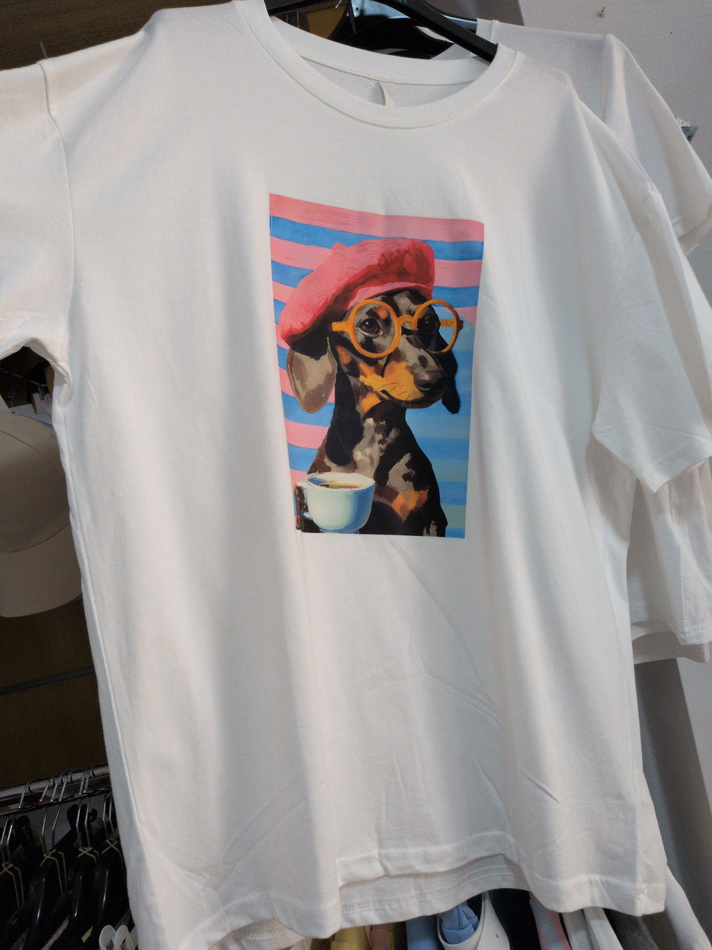 Camiseta Teckel boina y coffee