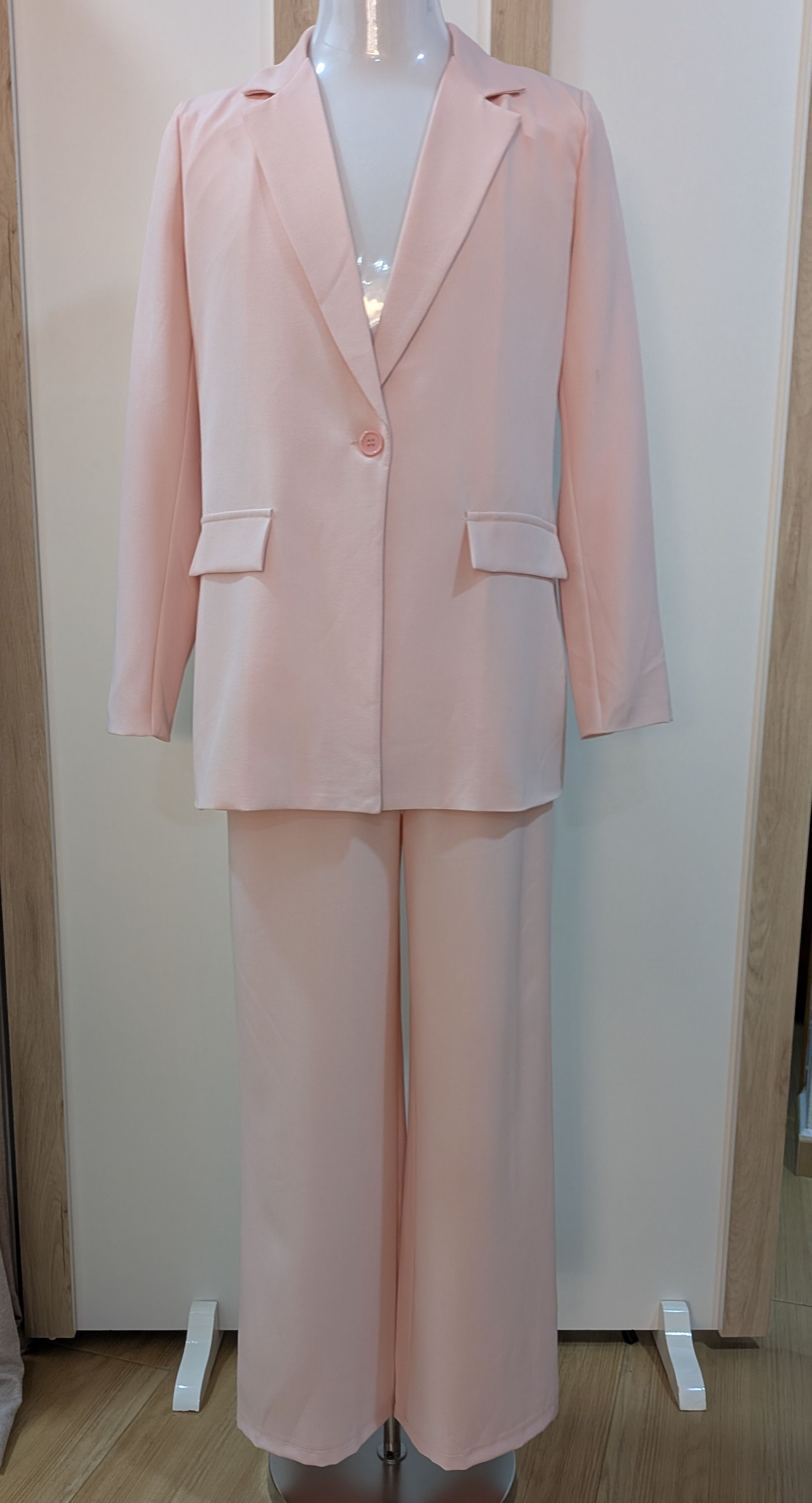 Conjunto Laura