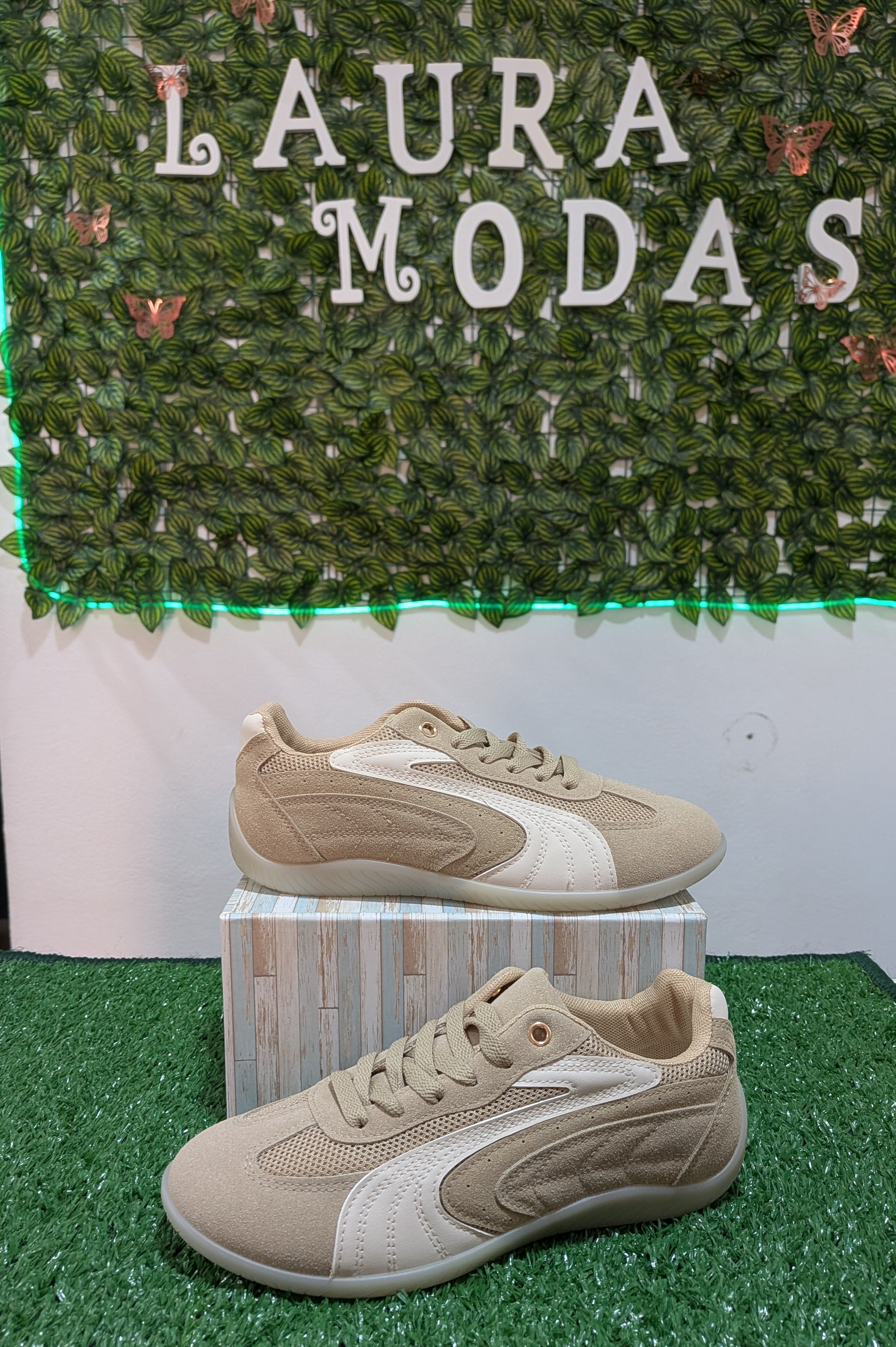 Deportivas Beige