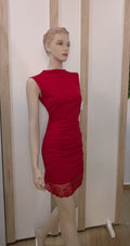 Vestido corto encaje