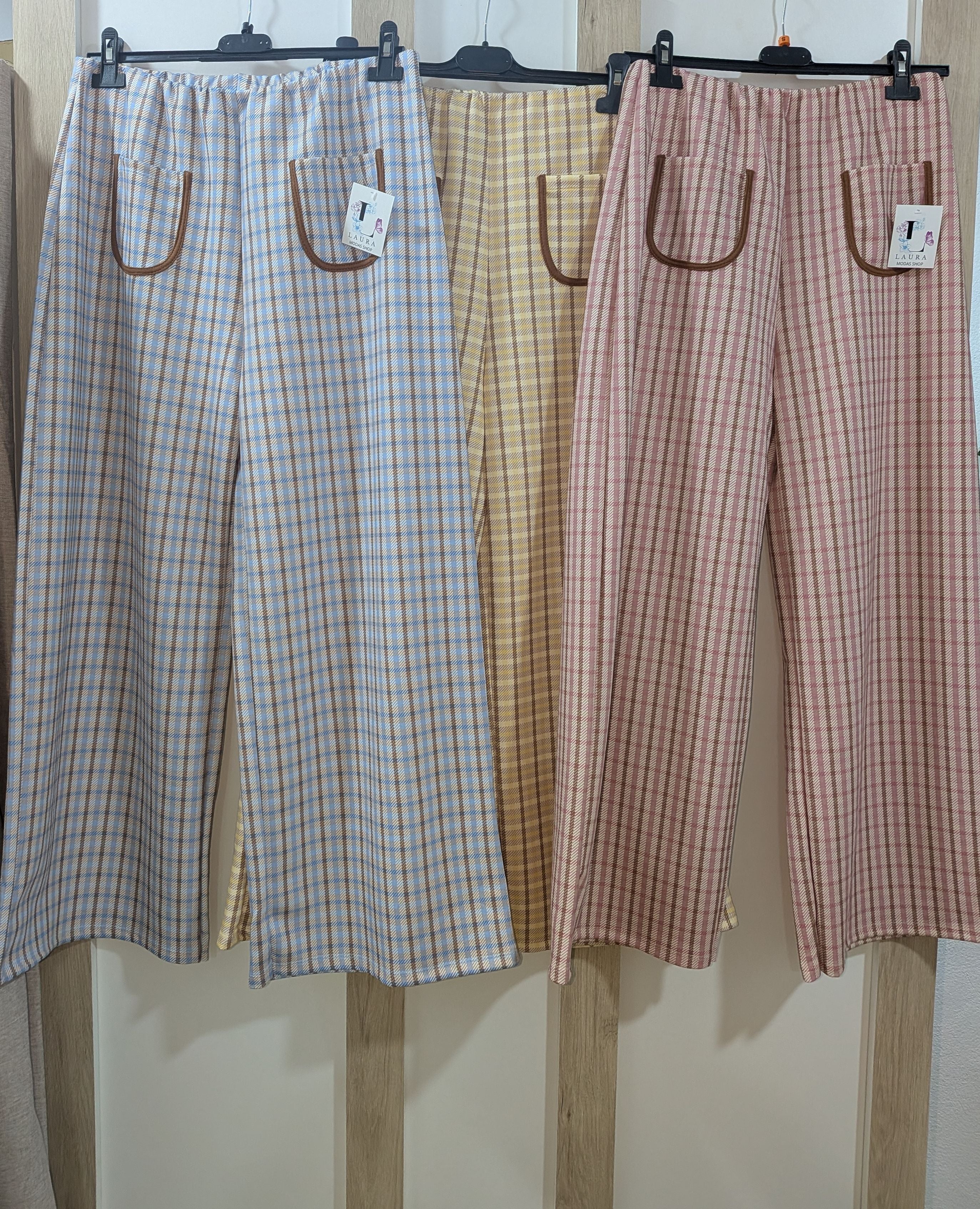Pantalón cuadros