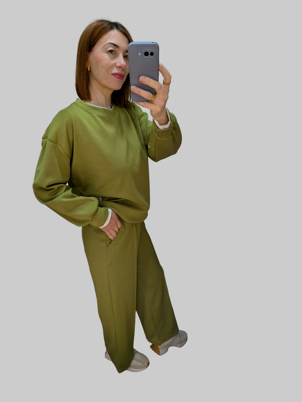 La modelo es talla S-36 
Altura 1 70cm 
